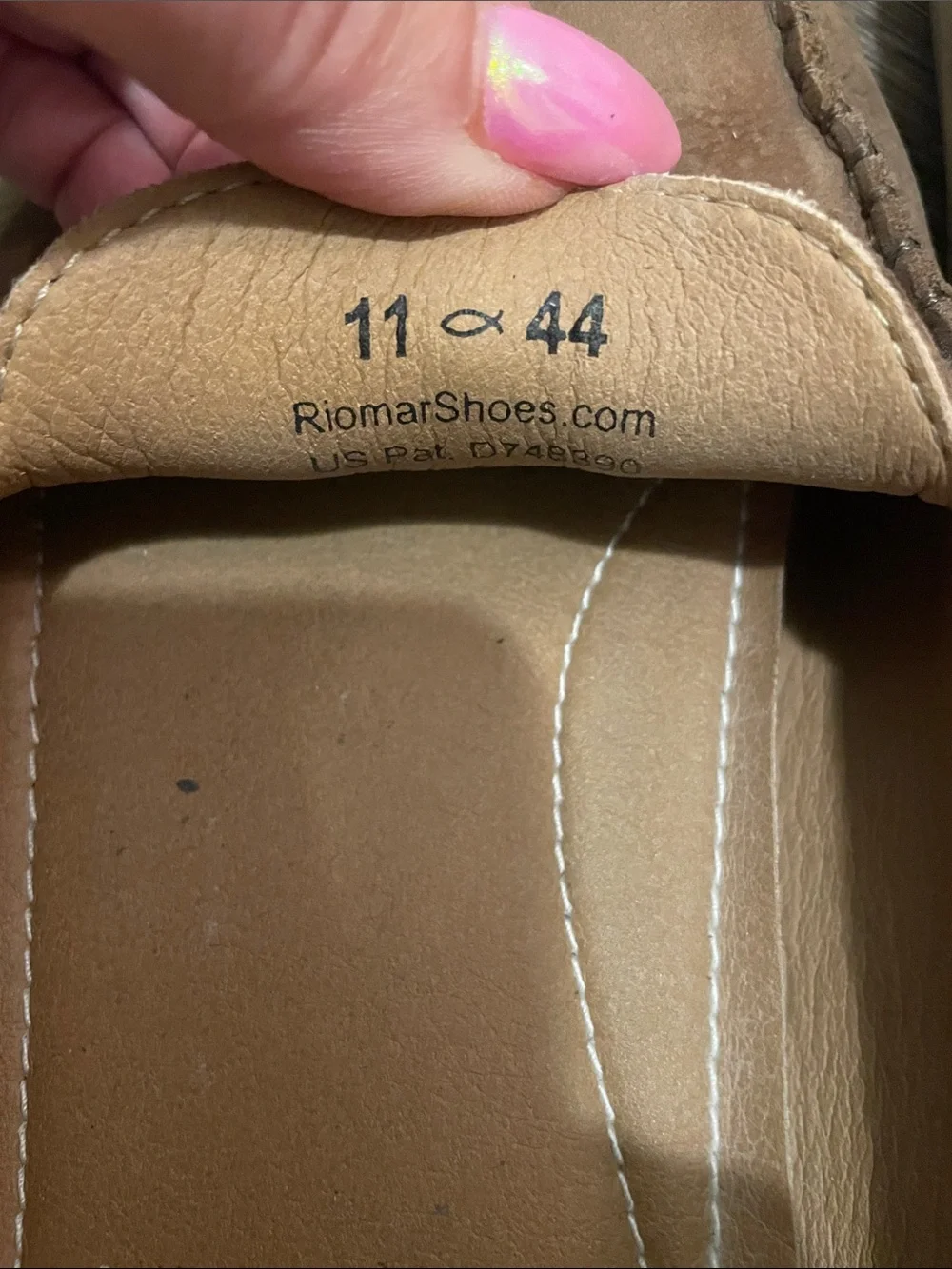 Riomar Men's Tan Suede Bit-Detail Driving Loafers